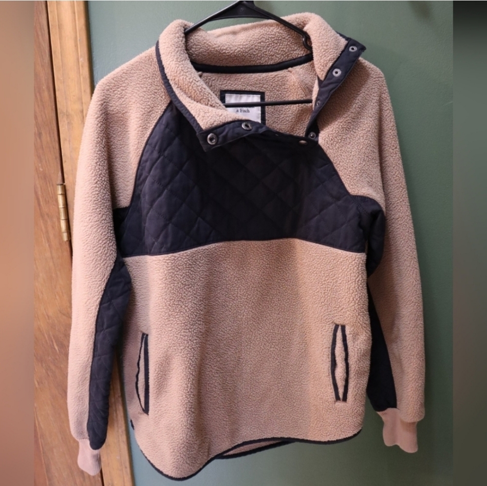 Abercrombie & Fitch Tan Sherpa Jacket